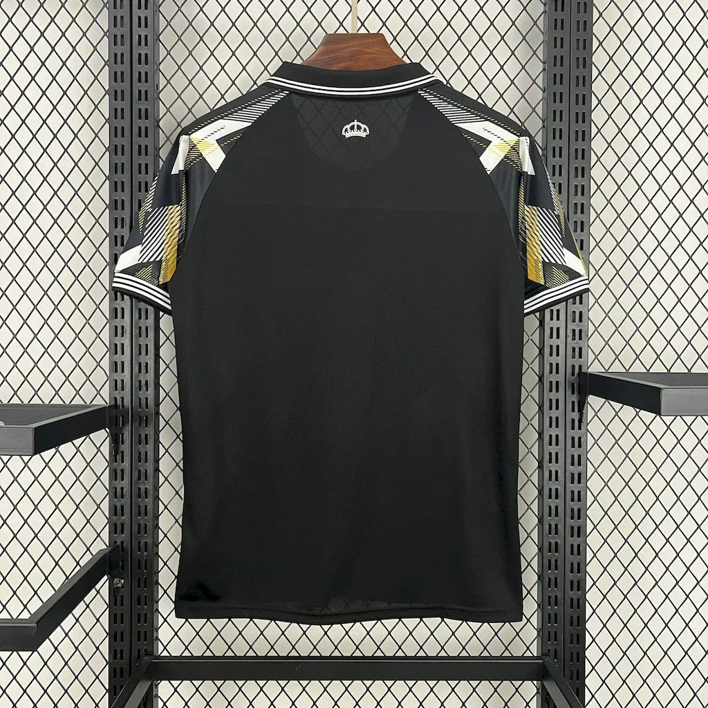 2025/26 REAL MADRID - MAILLOT "ARROW BLACK EDITION