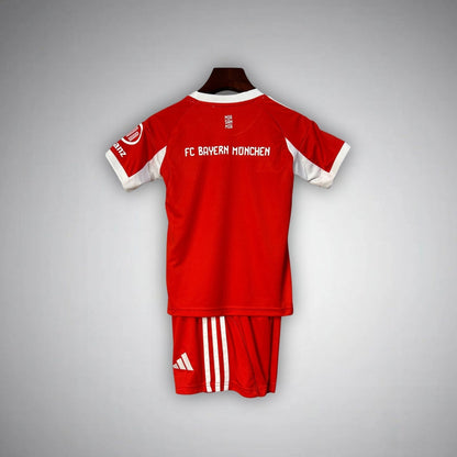 25/26 FC Bayern Home Kids Size Kit